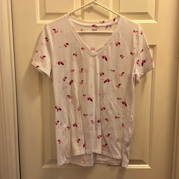a.n.a., size M t-shirt. - Picture 1 of 3